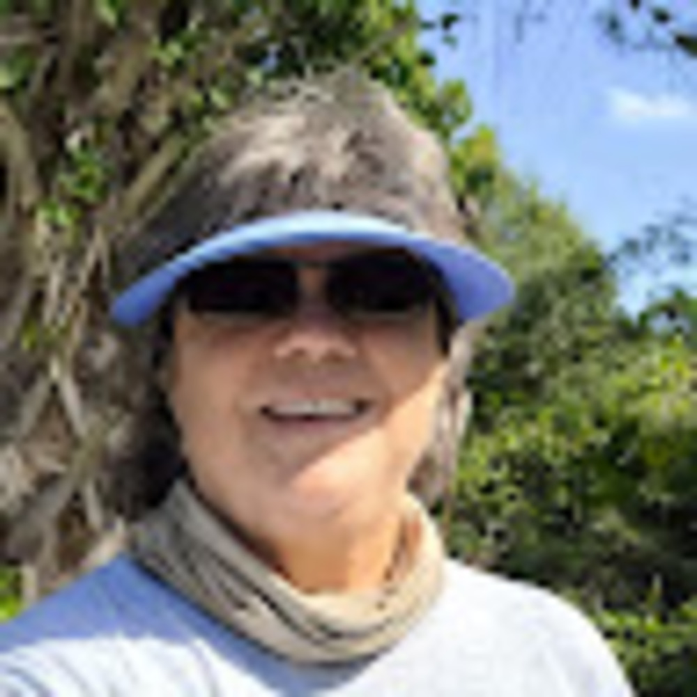 Meet your Posher, Debbie